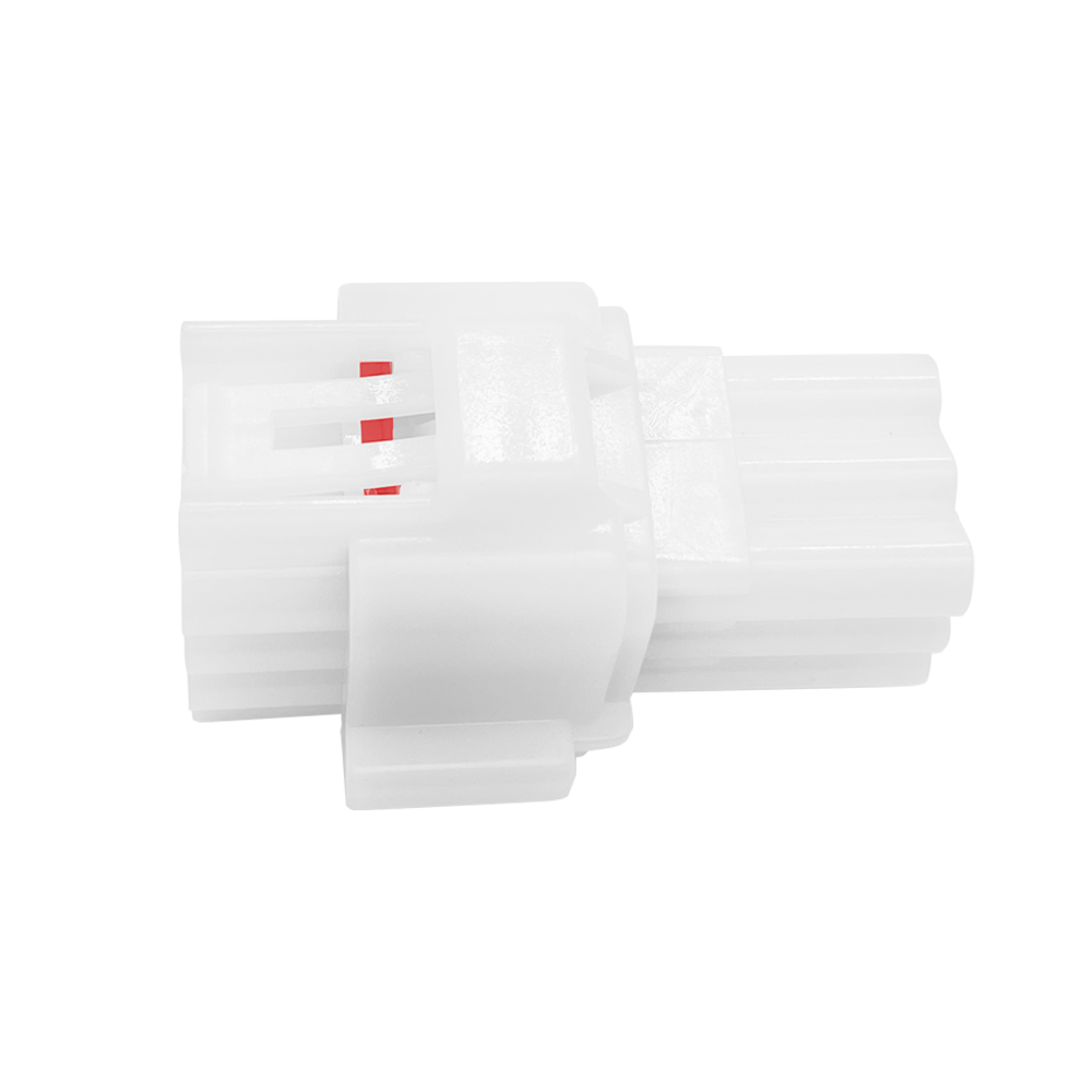 Automobile waterproof connector